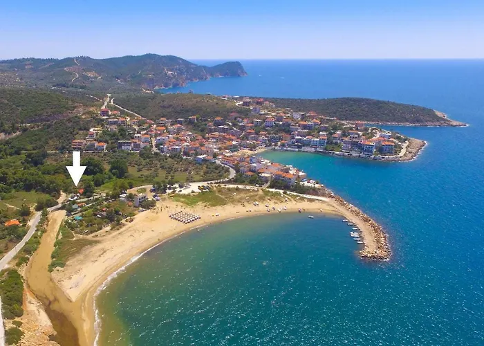 Platanes Apartment Skala Marion