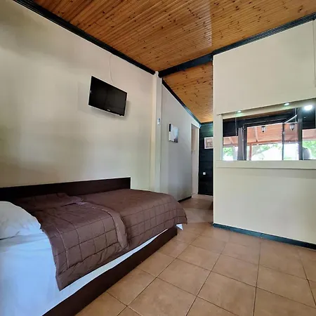 Studios Platanes Skála Marión